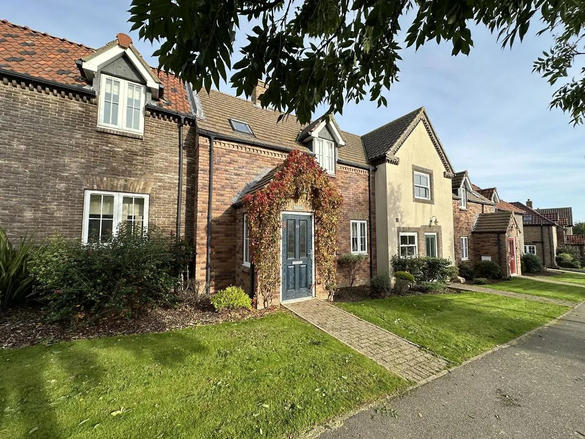 Willow Cottage Reighton United Kingdom