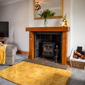Oak House - Sleeps 10 With Bar & Games Reighton